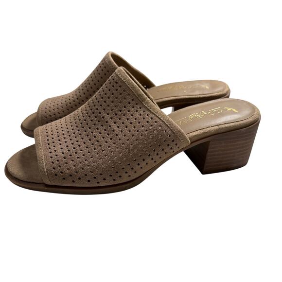 Koolaburra by UGGS Raychel Tan Perforated Slides Mules - Size 6.5 - Heeled Shoes - Picture 1 of 9
